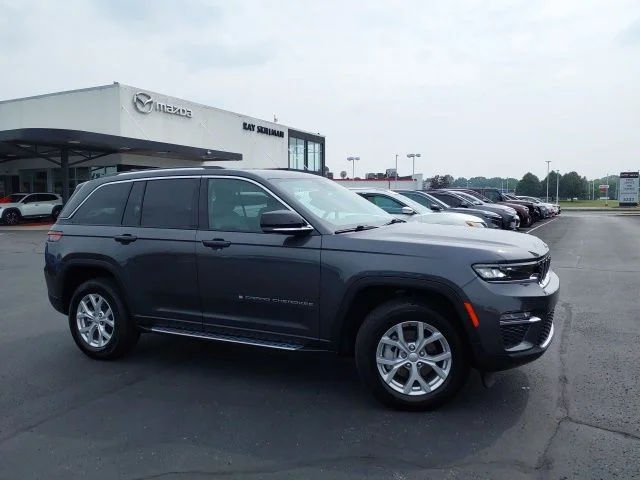 2023 Jeep Grand Cherokee Limited 4WD photo