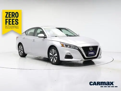 2022 Nissan Altima 2.5 SV FWD photo