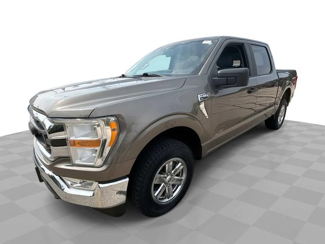 2021 Ford F-150 XLT 4WD photo