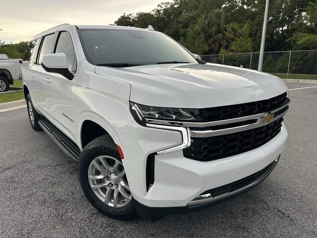 2023 Chevrolet Suburban LS RWD photo
