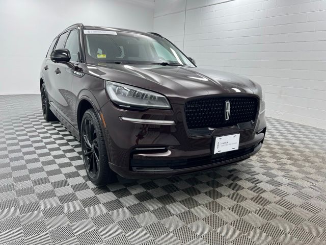 2023 Lincoln Aviator Reserve AWD photo