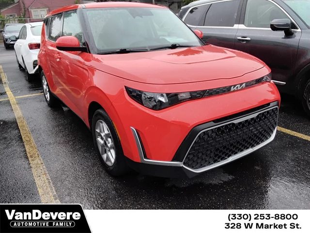 2023 Kia Soul LX FWD photo