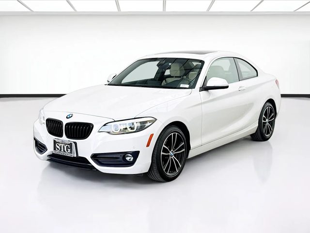 2021 BMW 2 Series 230i RWD photo