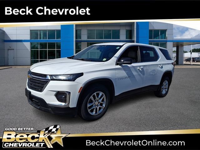 2023 Chevrolet Traverse LS AWD photo