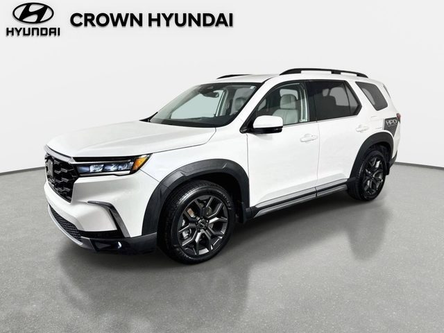 2023 Honda Pilot Touring AWD photo