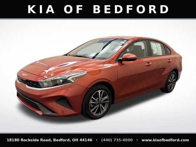 2023 Kia Forte LXS FWD photo