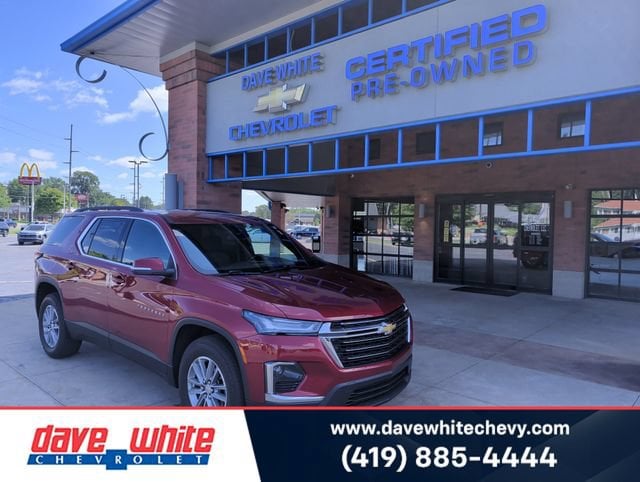 2023 Chevrolet Traverse LT Cloth FWD photo