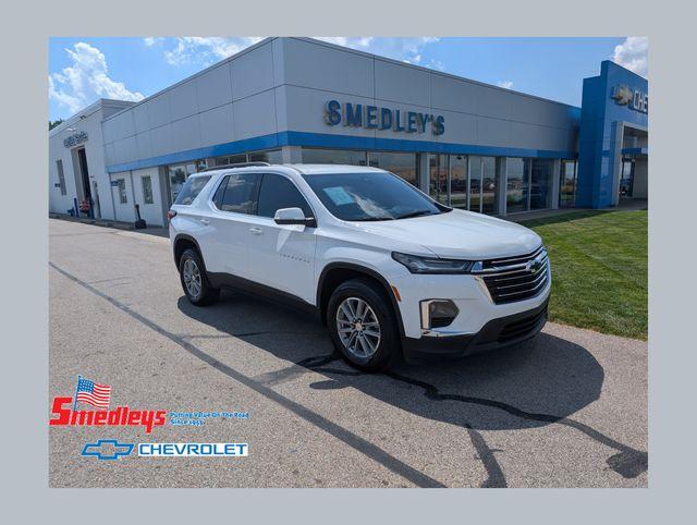 2023 Chevrolet Traverse LT Cloth FWD photo