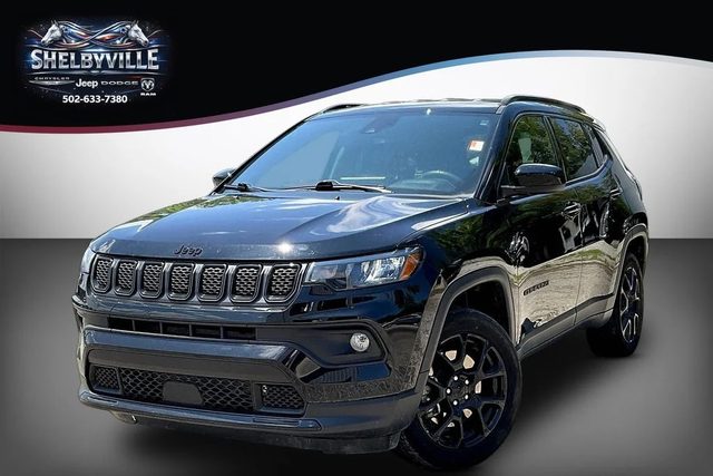 2023 Jeep Compass Altitude 4WD photo