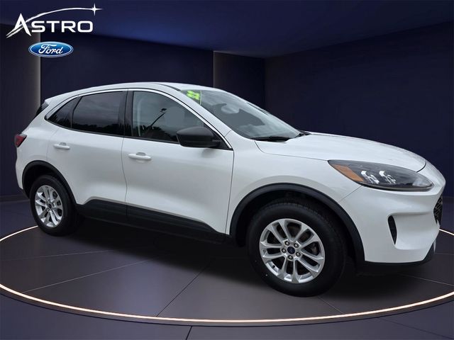 2022 Ford Escape SE AWD photo