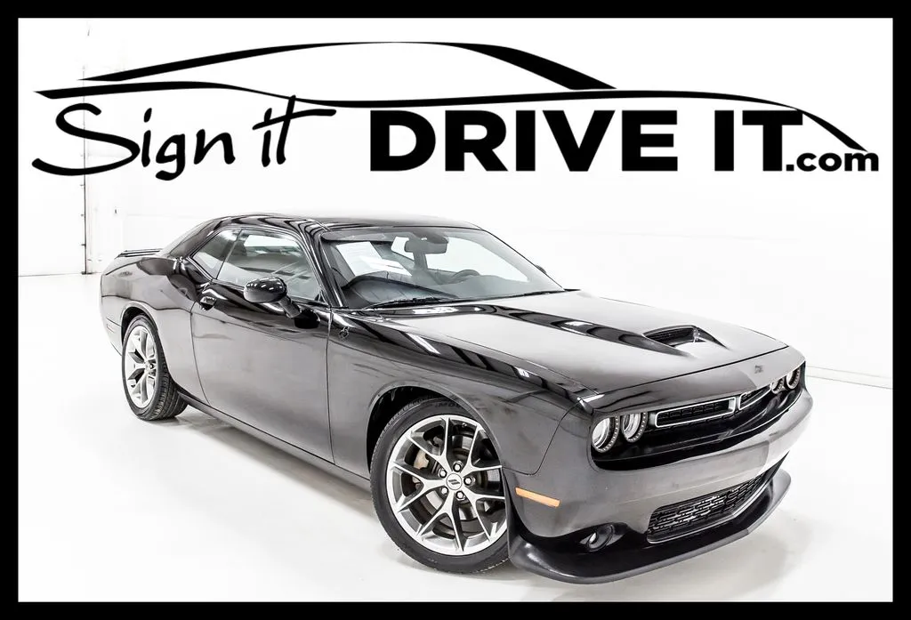 2022 Dodge Challenger GT RWD photo