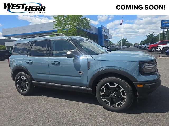 2023 Ford Bronco Sport Outer Banks 4WD photo