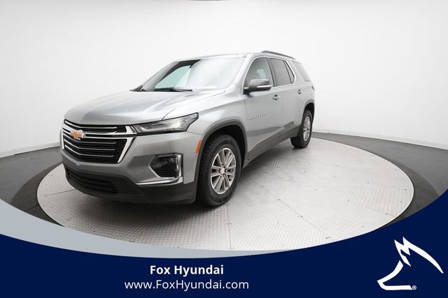 2023 Chevrolet Traverse LT Cloth AWD photo