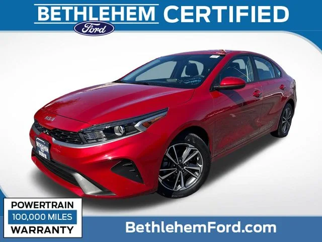 2023 Kia Forte LXS FWD photo