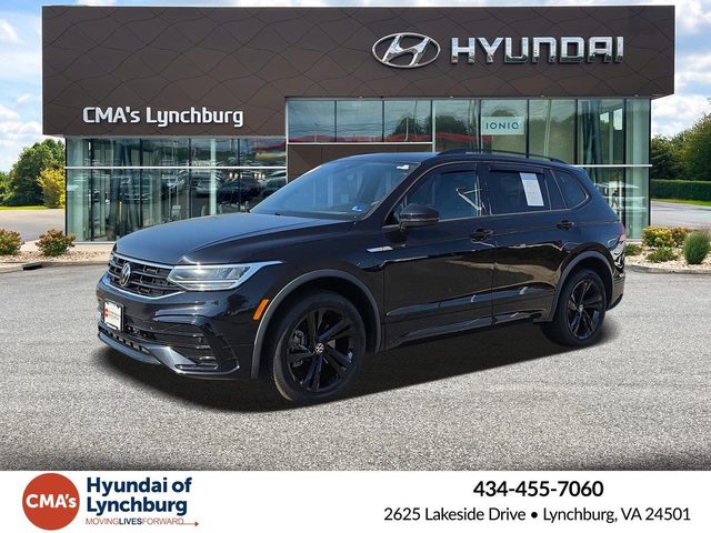 2023 Volkswagen Tiguan SE R-Line Black FWD photo