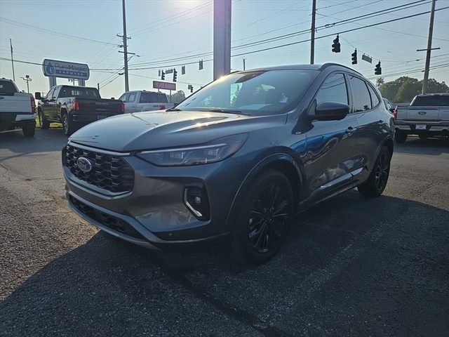2023 Ford Escape ST-Line Elite AWD photo