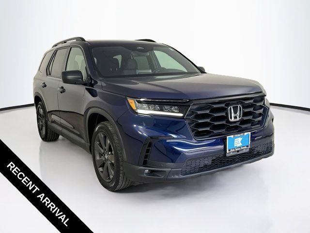 2023 Honda Pilot Sport FWD photo