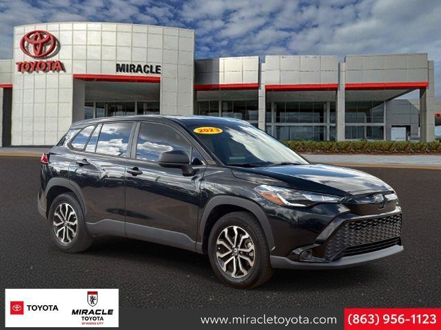 2023 Toyota Corolla Cross Hybrid S AWD photo