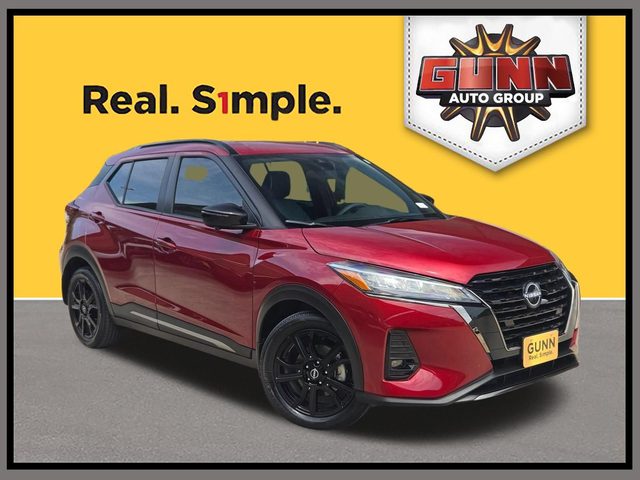 2023 Nissan Kicks SR FWD photo