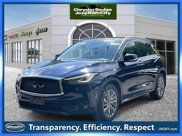 2023 Infiniti QX50 LUXE AWD photo