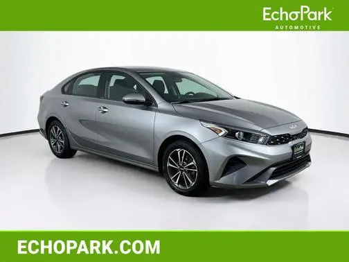 2023 Kia Forte LX FWD photo