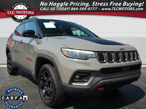 2023 Jeep Compass Trailhawk 4WD photo