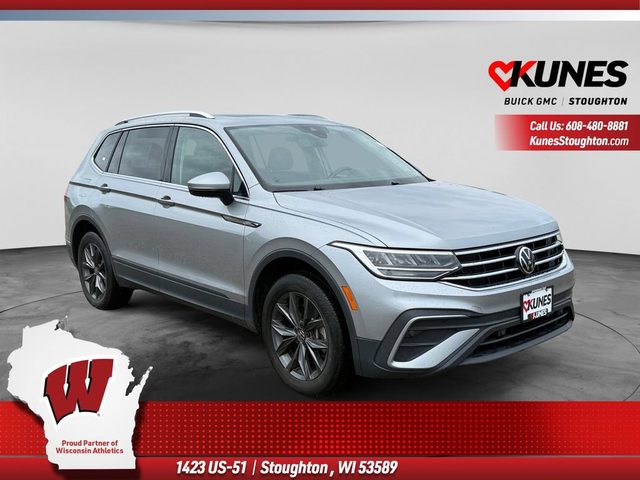 2023 Volkswagen Tiguan SE AWD photo