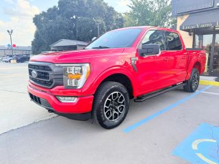2023 Ford F-150 XLT 4WD photo