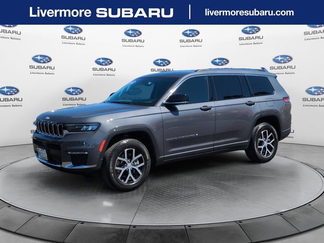 2023 Jeep Grand Cherokee L Limited 4WD photo