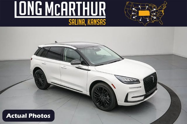 2023 Lincoln Corsair Standard AWD photo
