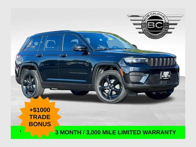 2023 Jeep Grand Cherokee Altitude 4WD photo