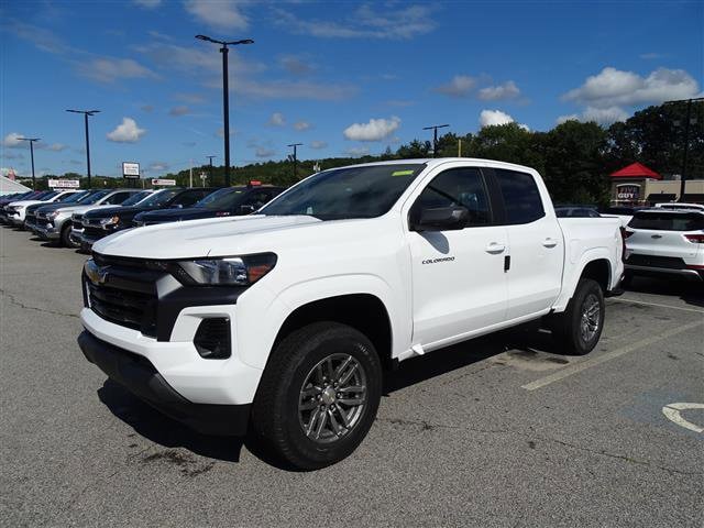 2023 Chevrolet Colorado 2WD LT RWD photo