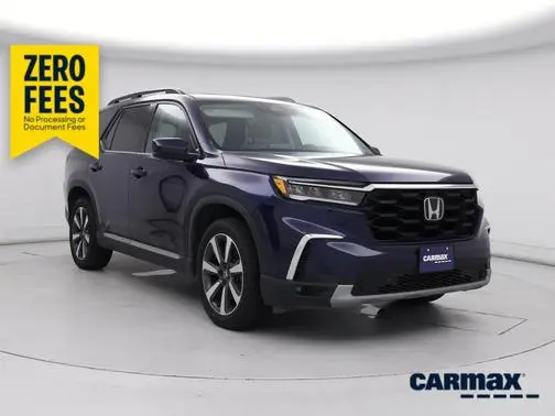 2023 Honda Pilot Touring AWD photo