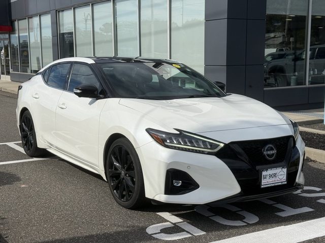 2023 Nissan Maxima SR FWD photo