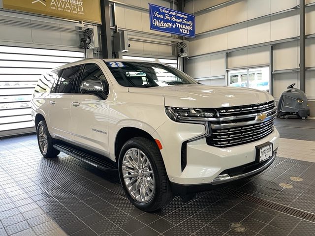 2023 Chevrolet Suburban Premier 4WD photo