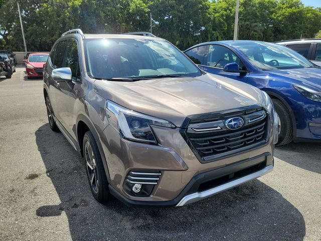 2023 Subaru Forester Touring AWD photo