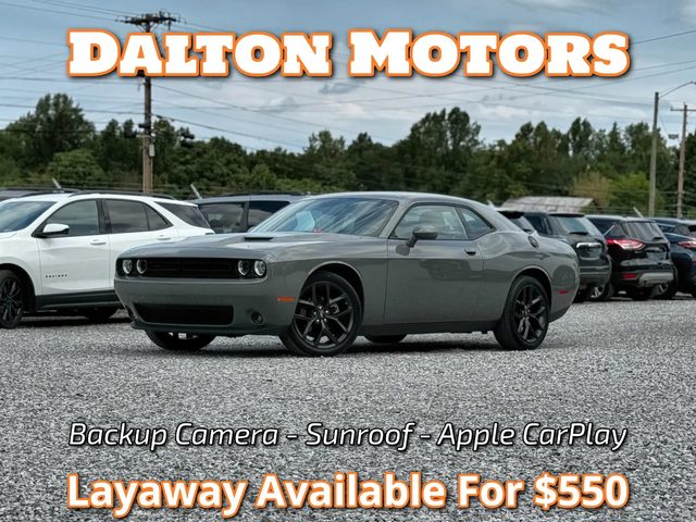 2023 Dodge Challenger SXT RWD photo