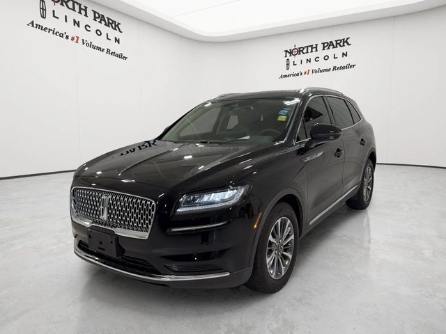 2023 Lincoln Nautilus Standard AWD photo