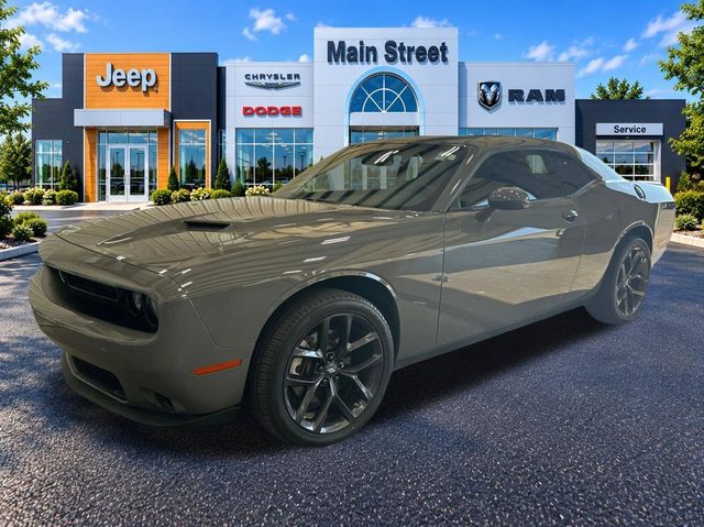 2023 Dodge Challenger SXT AWD photo