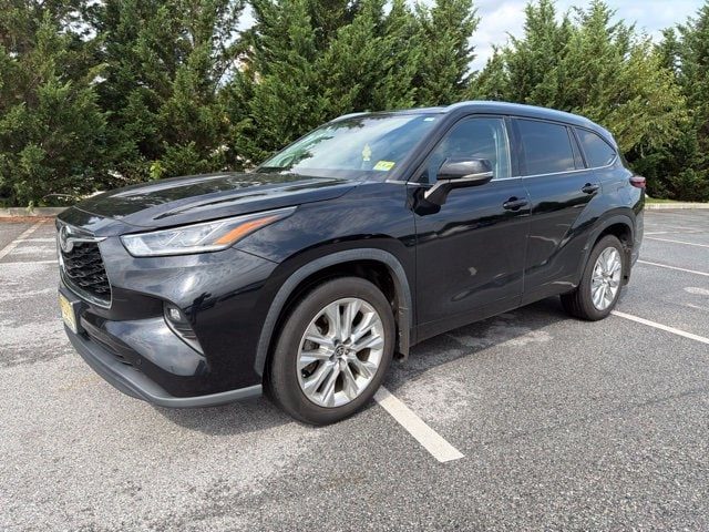 2021 Toyota Highlander Limited AWD photo