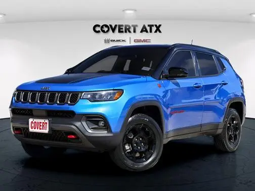 2023 Jeep Compass Trailhawk 4WD photo