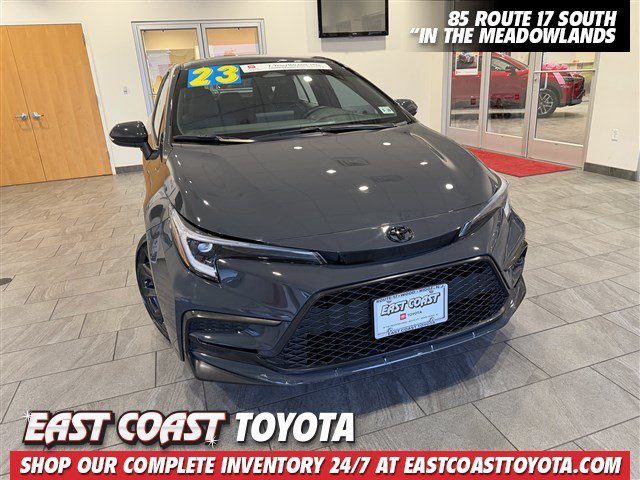 2023 Toyota Corolla SE FWD photo
