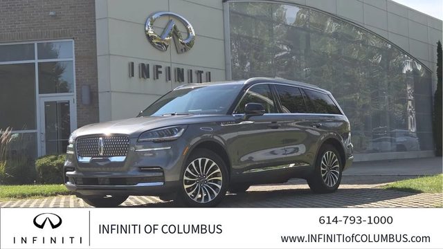 2023 Lincoln Aviator Standard AWD photo