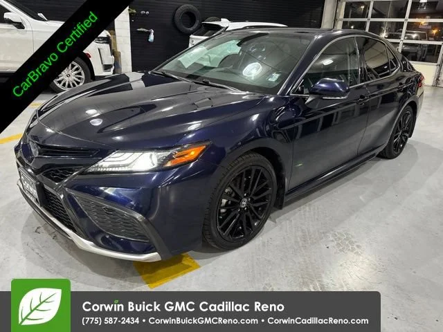 2022 Toyota Camry Hybrid XSE FWD photo
