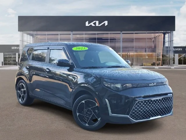 2023 Kia Soul EX FWD photo