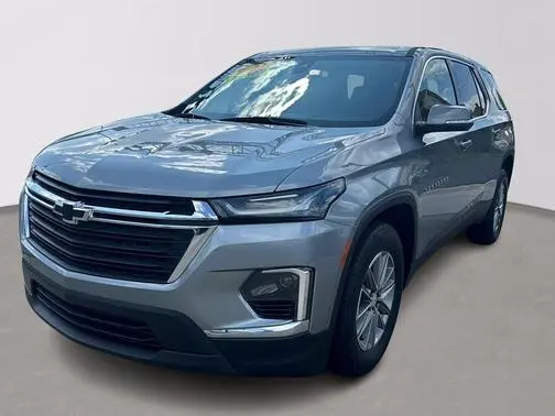 2023 Chevrolet Traverse LS FWD photo