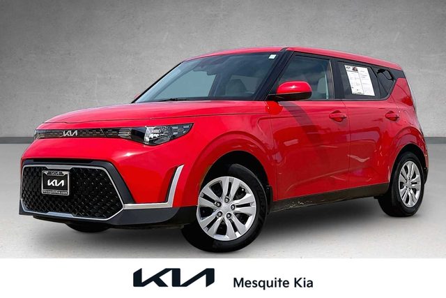 2023 Kia Soul LX FWD photo
