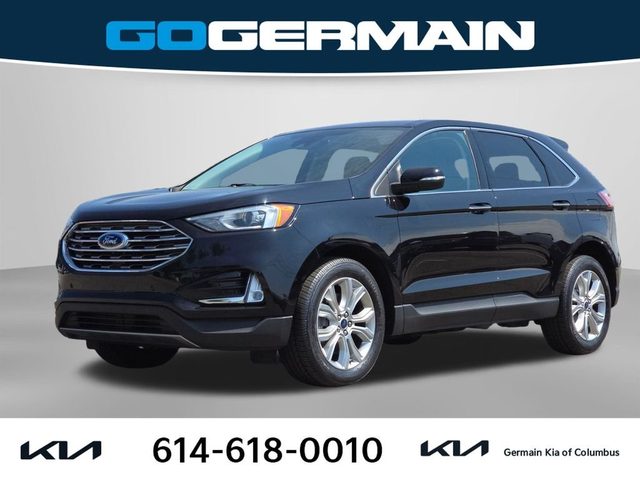 2022 Ford Edge Titanium AWD photo