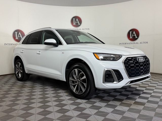 2023 Audi Q5 S line Premium Plus AWD photo