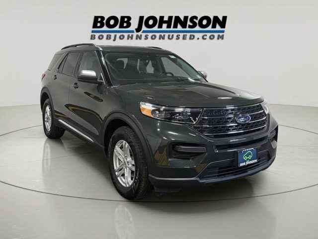 2023 Ford Explorer XLT 4WD photo